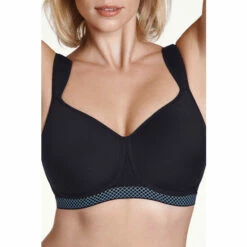 Lisca Black &apos;Powerful&apos; Non-Wired Sports Bra For Female