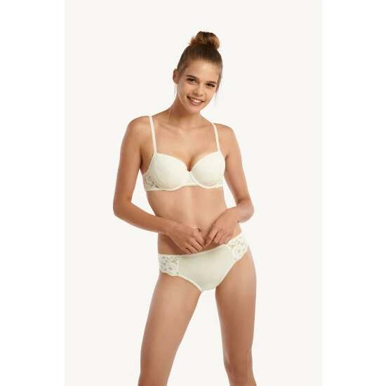 Lisca 'Retromania' Lace Bikini Brief For Female - Image 3