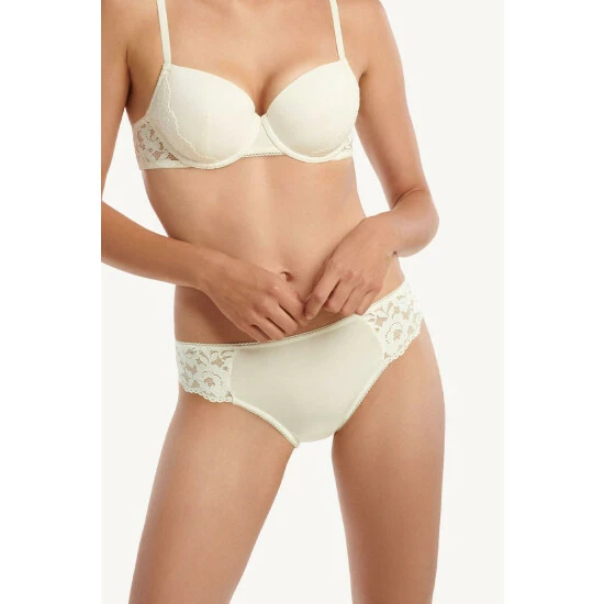 Lisca 'Retromania' Lace Bikini Brief For Female - Image 5