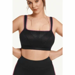 Lisca 'Playful' Non-Wired Foam Cup Sports Bra For Female