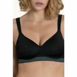 Lisca Black &apos;Powerful&apos; Non-Wired Sports Bra For Female